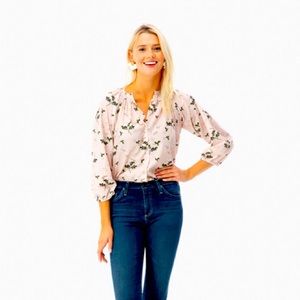 TUCKER The Classic Blouse